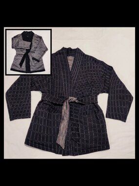 NWT Nike Yoga Therma-Fit Luxe Wrap Top/Cardigan REVERSIBLE DX6375-010 Black 1X